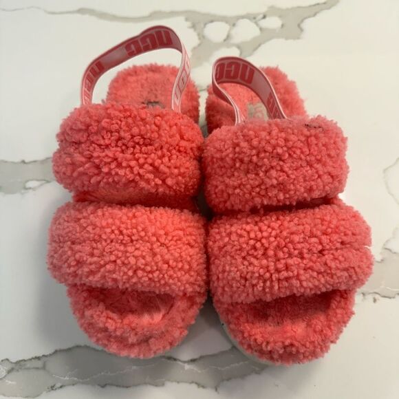 UGG Pink Fluffy slippers size 6 - Picture 2 of 6
